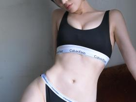 VR片连发!藤森里穂(藤森里穗)的生涯有了变化!