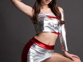 行程已排到明年四月!她是业界最忙碌的女优!