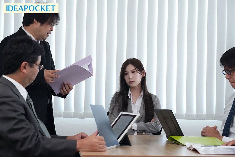 おっさん部下のクンニがドストライク！！ 万年平社員オジサンの俺が会社に内緒で女性用風俗開業！120分ロングコースで会社の女上司と鉢合わせ… 「お願いだからもう挿れて…」と延長懇願するまで舐め堕としてついでに中出ししまくってやった…！ 明里つむぎ 1